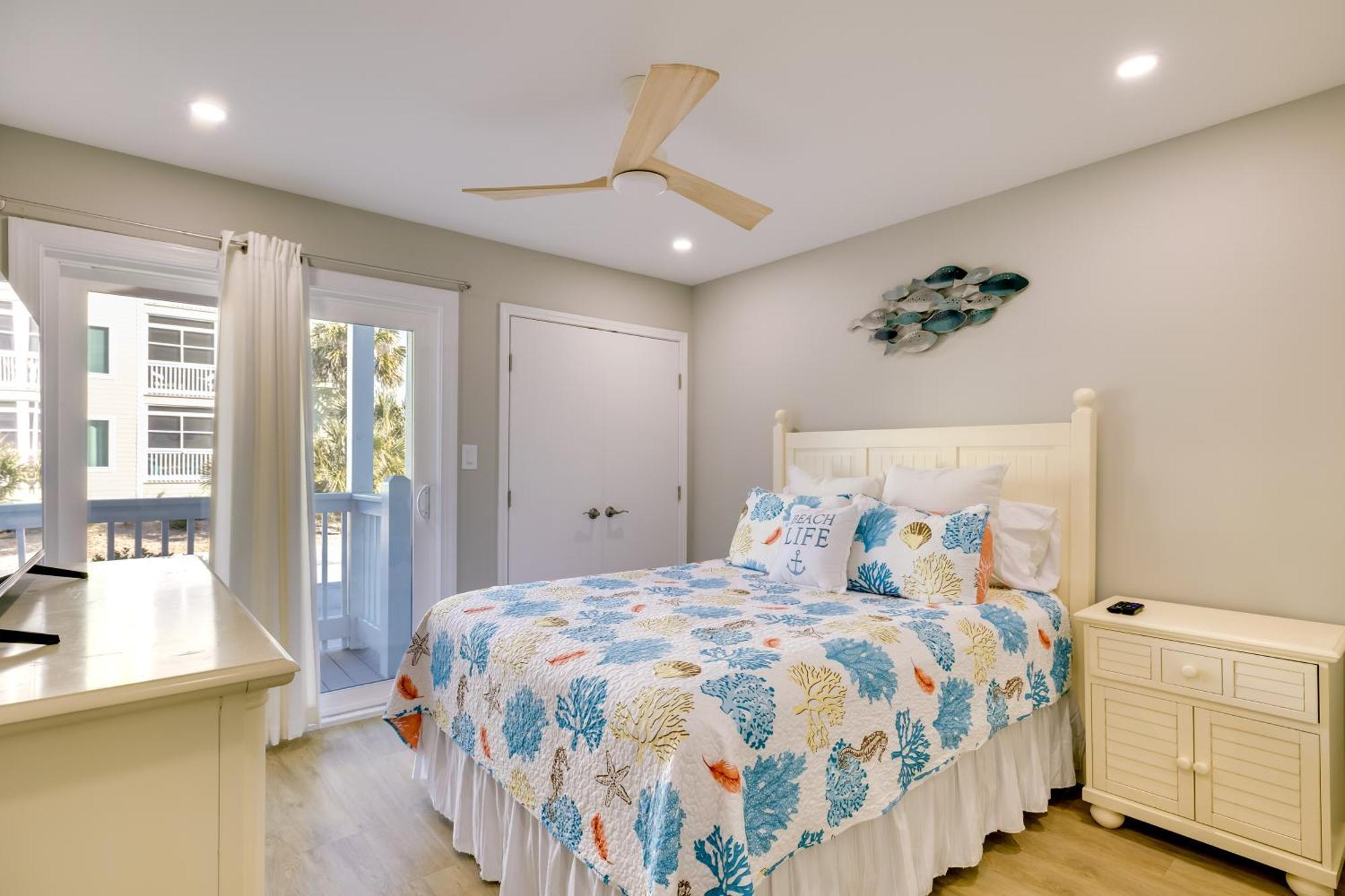 Emerald Isle Condo With Indoor Pool And Beach Access! Dış mekan fotoğraf